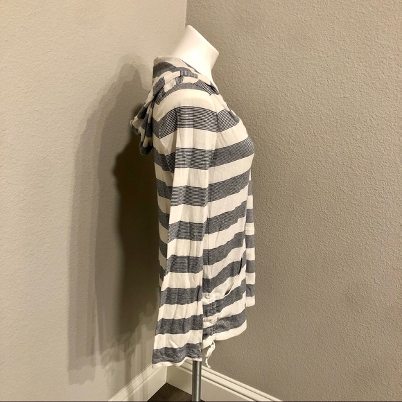 Roxy Hooded V-Neck White/Blue Striped Long Sleeve Kangeroo Pocket Sweater -Sz XL - Picture 4 of 9